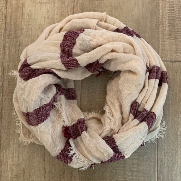 Francesca's Collections Accessories - Francesca’s Striped Infinity Scarf